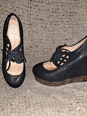 JEFFREY CAMPBELL-Raid-Black/Silver Leather Platform Heels-Sz 38/7.5-Excellent